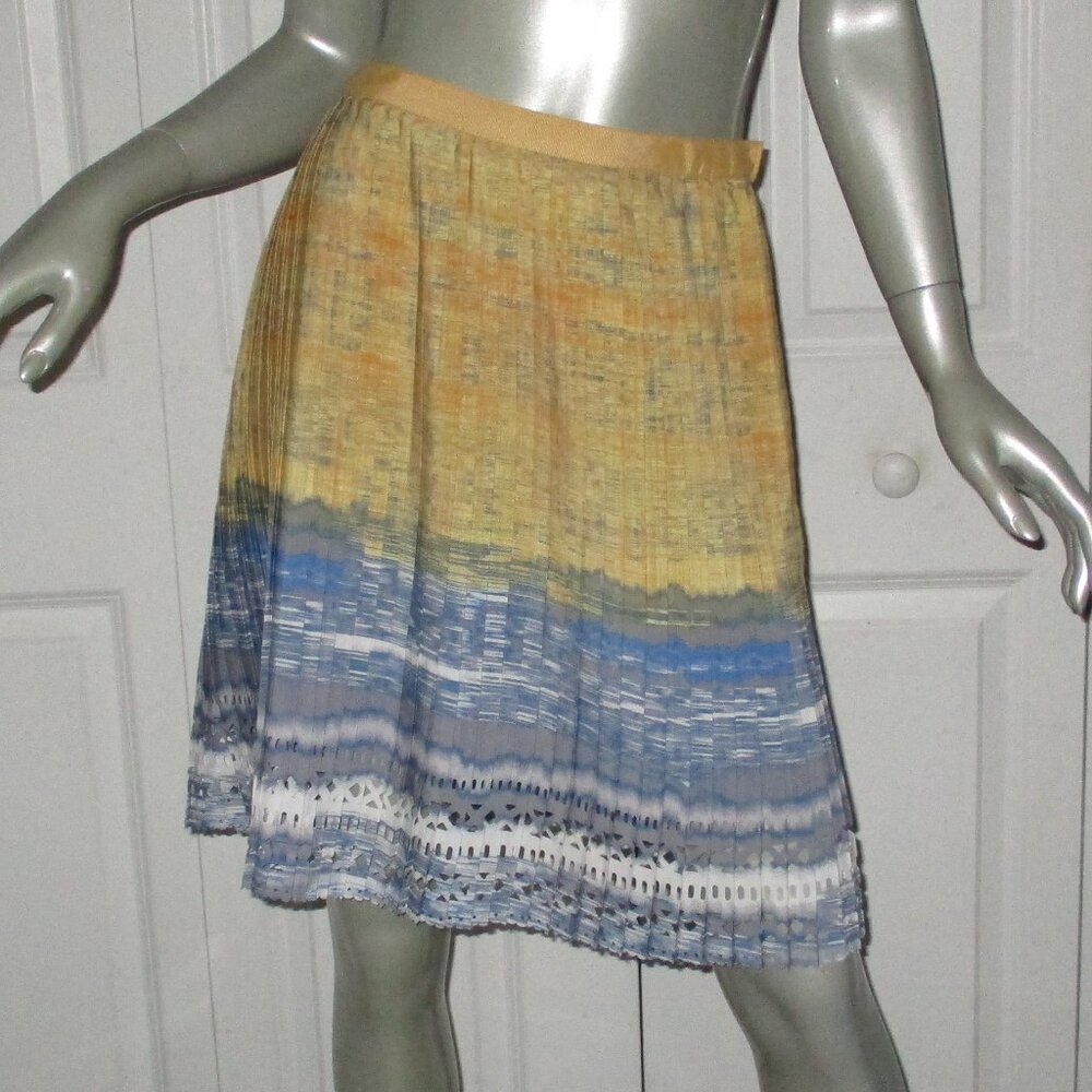 ELIE TAHARI Yellow & Blue Pleated Laser Cut Skirt